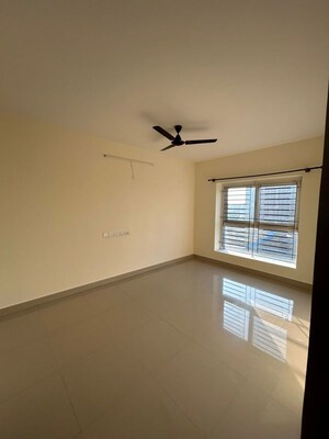 Room in 3 BHK Apartment at Bhartiya City Nikoo Homes II, Thanisandra Main Road – for Rent