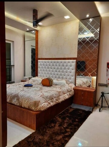 Bedroom in 2 BHK Apartment at Rustomjee Urbania Azziano, Thane West – for Rent