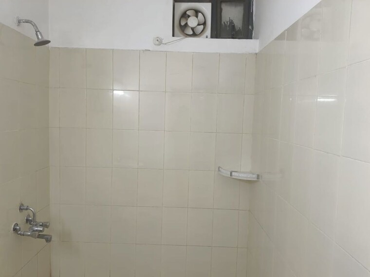 Bathroom, signature-global-orchard-avenue 2 Bedroom 750 Sq.Ft. Apartment In Sector 93 Gurgaon 9912327