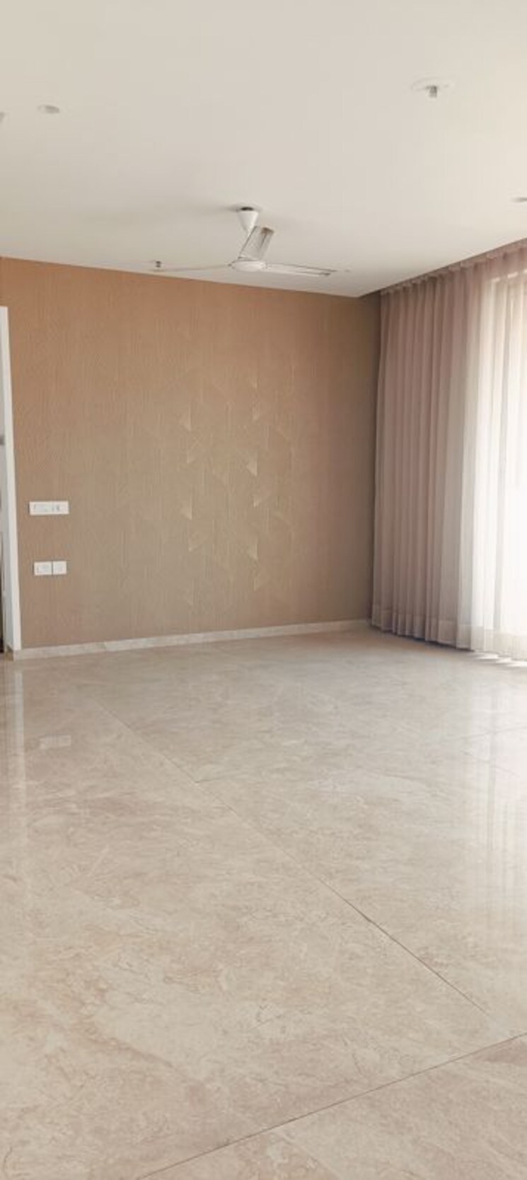 Room, hiranandani-estate 3 Bedroom 1900 Sq.Ft. Apartment In Ghodbunder Road Thane 9912330