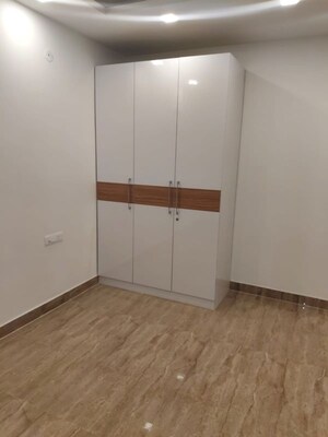 Room in 3 BHK Builder Floor at BPTP District Phase 2, Sector 84 – for Sale