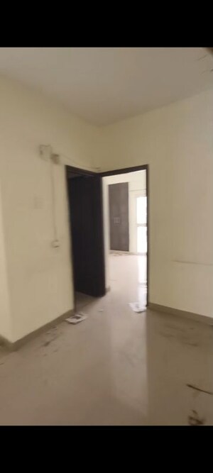 Room in 3.5 BHK Apartment at SCC Sapphire, Raj Nagar Extension – for Sale