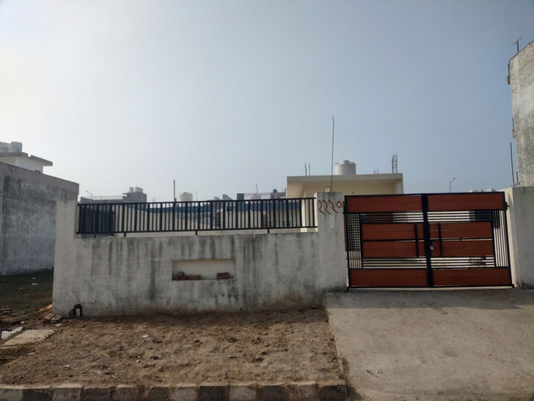 Plot For Sale in Mullanpur