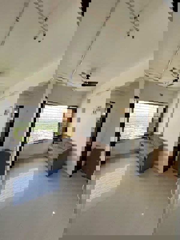 2 BHK Apartment For Rent in Mira Road East