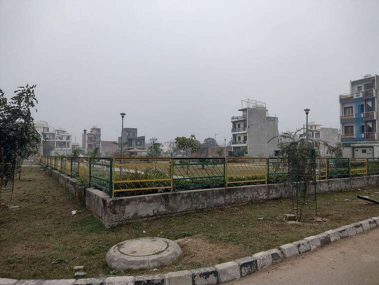 Exterior View, mullanpur  300 Sq.Yd. Plot In Mullanpur Chandigarh 9897450