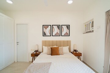 Bedroom in 3 BHK Apartment at Lily White, Jogeshwari East – for Rent