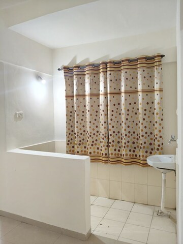  2.5 BHK Apartment at Kumar Kruti, Kalyani Nagar – for Rent