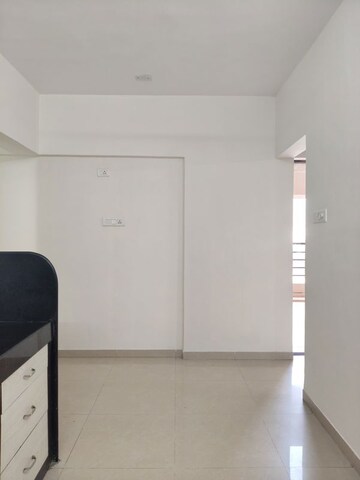 Furnished Amenities in 2.5 BHK Apartment at Kumar Kruti, Kalyani Nagar – for Rent