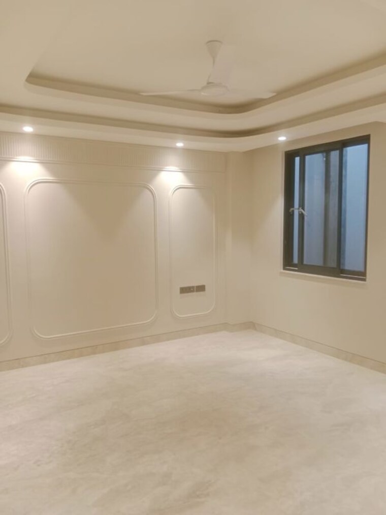 Room, dlf-the-icon 4 Bedroom 2610 Sq.Ft. Apartment In Dlf Phase V Gurgaon 9912435