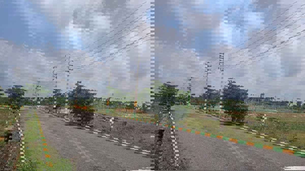 Plot For Sale in Sathnur