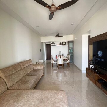 2 BHK Apartment For Rent in JP Decks, Goregaon East