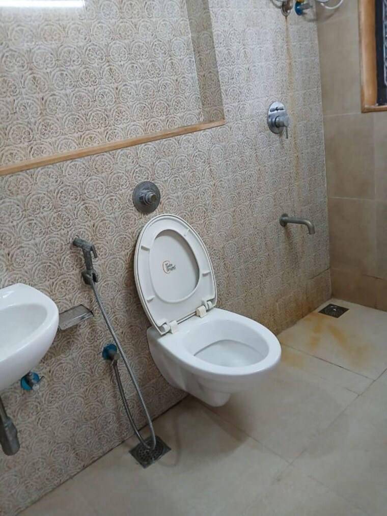 Bathroom, lodha-palava-city-lakeshore-greens 1.5 Bedroom 508 Sq.Ft. Apartment In Dombivli East Thane 9912577