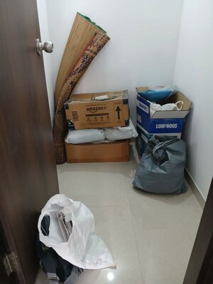 Furnished Amenities in 1.5 BHK Apartment at Lodha Palava City Lakeshore Greens, Dombivli East – for Rent