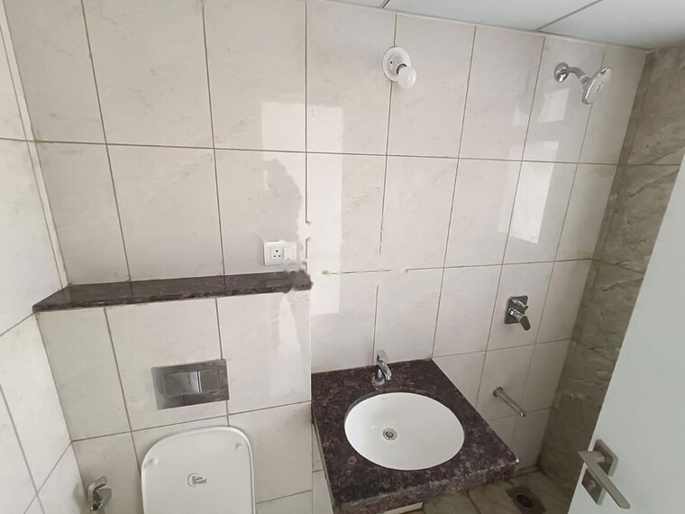 Bathroom, godrej-boulevard 1 Bedroom 676 Sq.Ft. Apartment In Manjari Pune 9912622