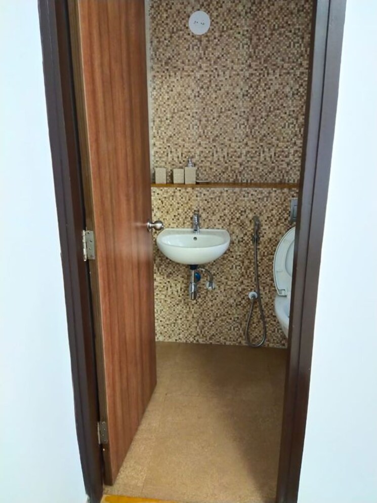 Bathroom, lodha-palava-downtown 1 Bedroom 505 Sq.Ft. Apartment In Dombivli East Thane 9912650