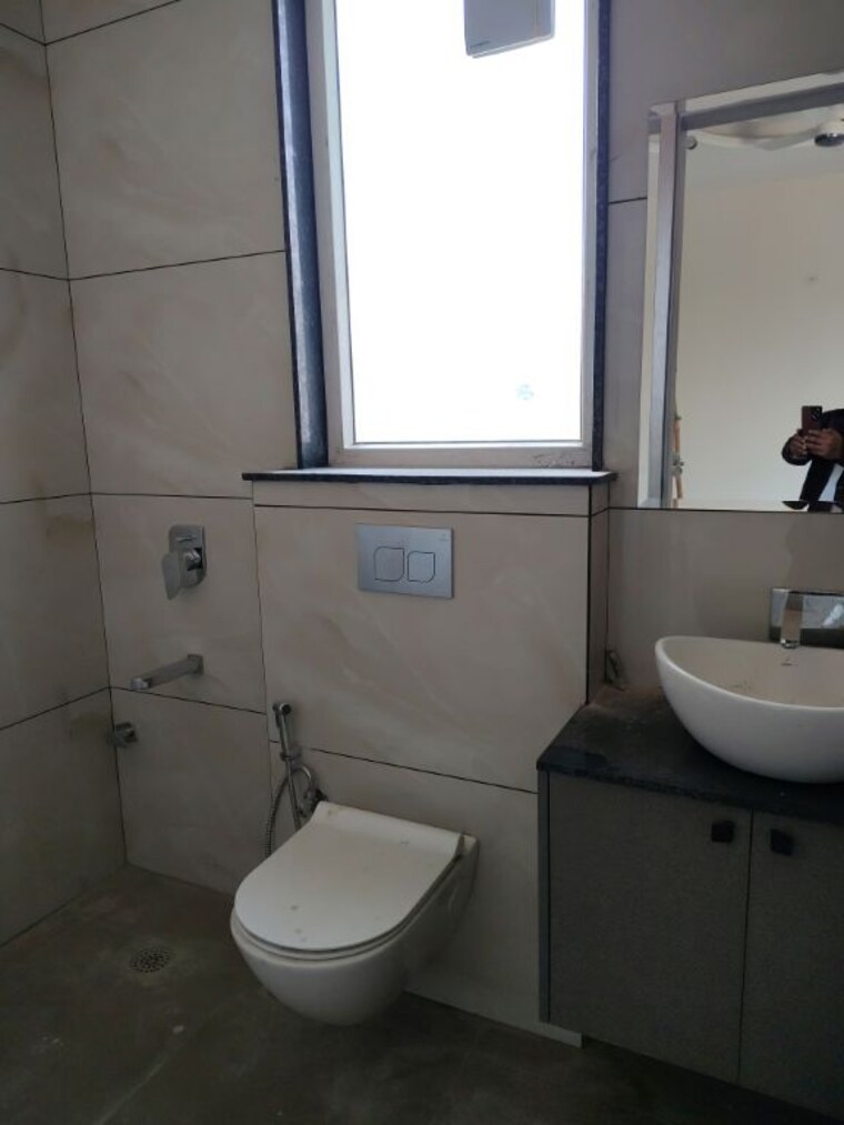 Bathroom, shree-vardhman-nature-valley 3 Bedroom 1150 Sq.Ft. Builder Floor In Sector 70 Gurgaon 9912670