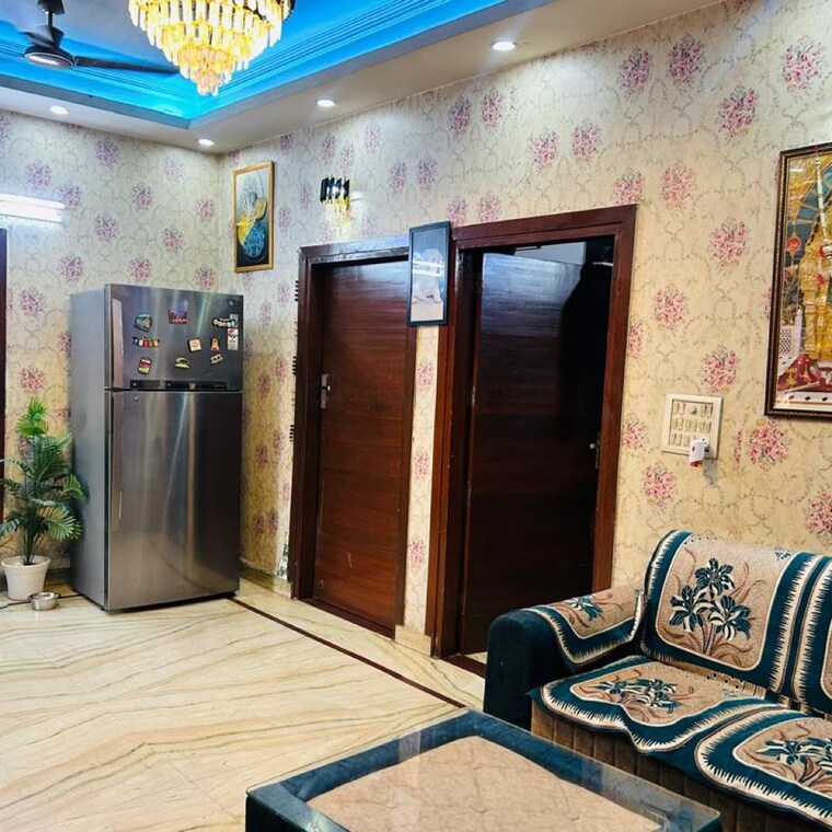 Bedroom, h block shastri nagar 3 Bedroom 130 Sq.Yd. Builder Floor In H Block Shastri Nagar Ghaziabad 9912666