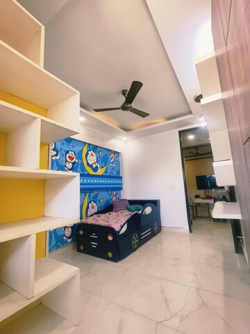 Bedroom in 2 BHK Builder Floor at Nawada – for Rent