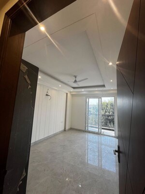 2.5 BHK Builder Floor For Rent in Vashi Sector 1