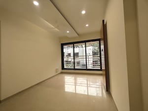 Room in 3 BHK Apartment at Tulsi Pride, Chembur – for Rent