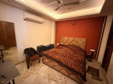 2 BHK Builder Floor For Rent in Saket