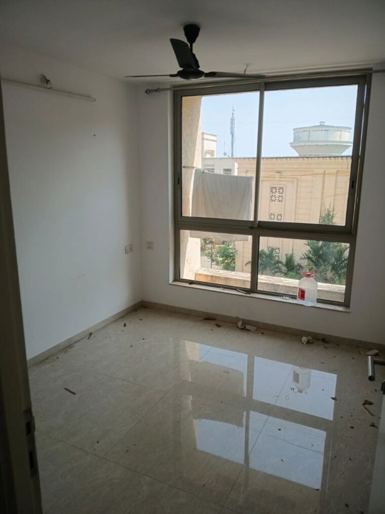 Kitchen, lodha-splendora-tierra 2 Bedroom 743 Sq.Ft. Apartment In Ghodbunder Road Thane 9912828