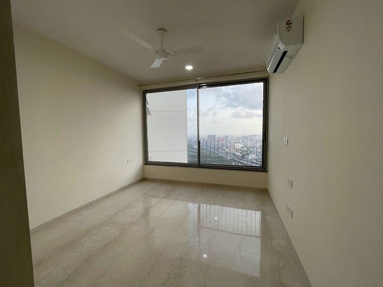 Room, oberoi-realty-woods 3 Bedroom 1325 Sq.Ft. Apartment In Goregaon East Mumbai 9912965