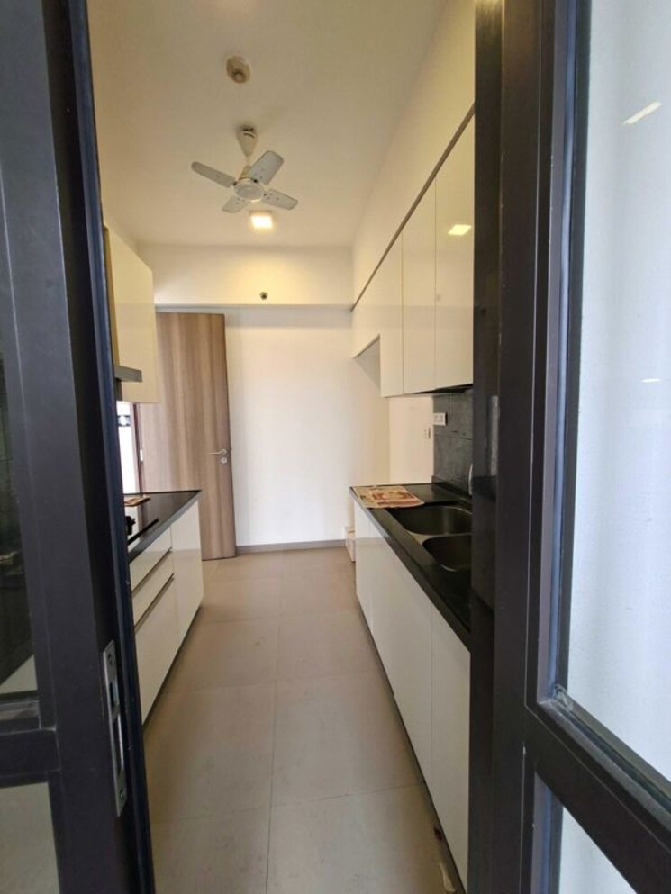 Kitchen/pantry, lodha-the-park 3 Bedroom 1098 Sq.Ft. Apartment In Worli Mumbai 9912999