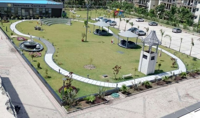 Garden, vip road 3 Bedroom 1850 Sq.Ft. Apartment In Vip Road Zirakpur 9913047