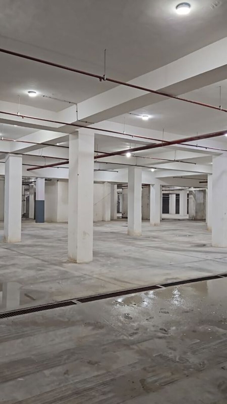  Parking, vip road 3 Bedroom 1850 Sq.Ft. Apartment In Vip Road Zirakpur 9913047