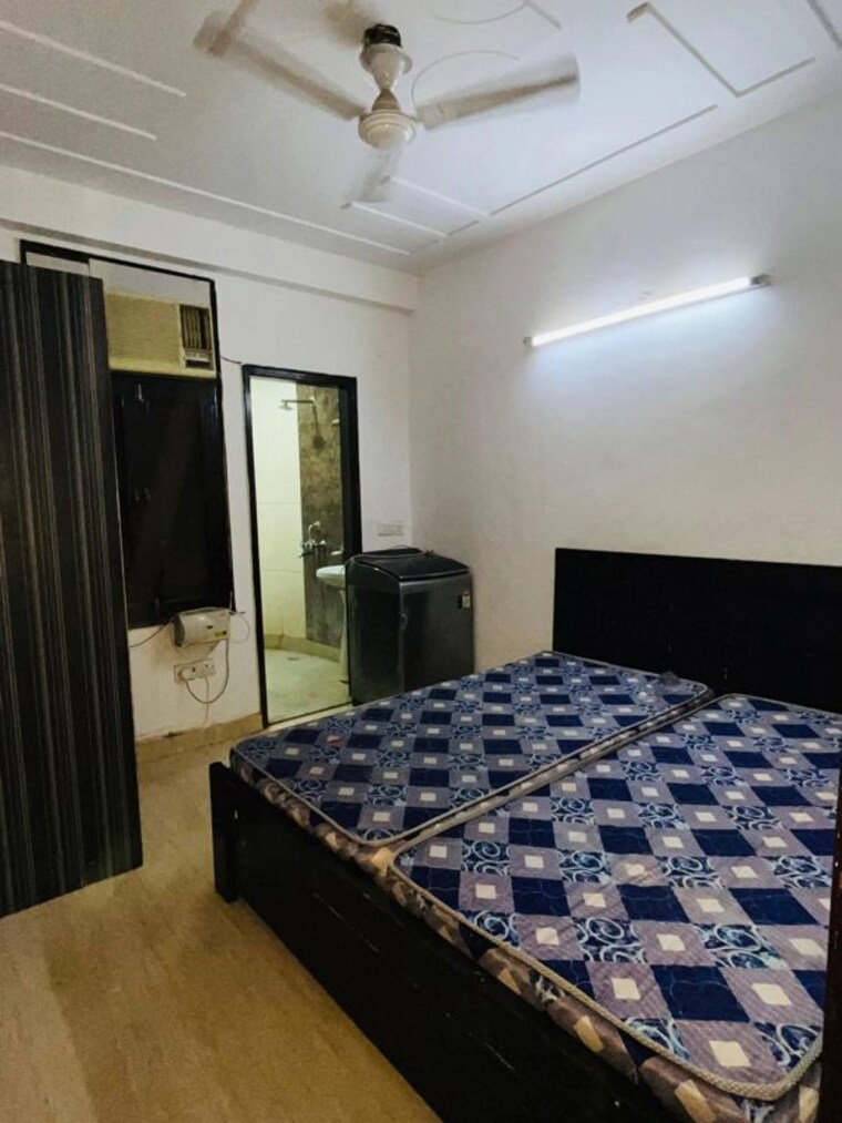 Bedroom, neb sarai 1 Bedroom 550 Sq.Ft. Apartment In Neb Sarai Delhi 9913077