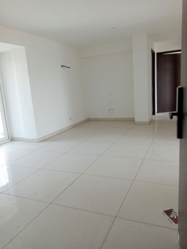 Room, hermitage-centralis 3 Bedroom 2025 Sq.Ft. Apartment In Vip Road Zirakpur 9913084