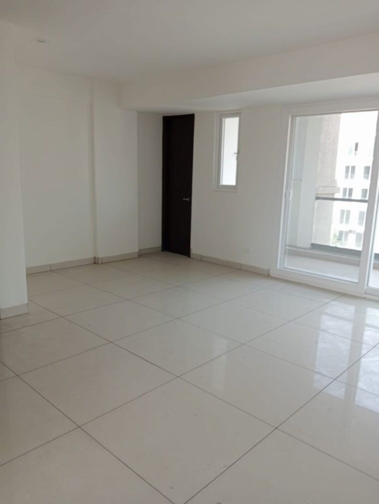 Room, hermitage-centralis 3 Bedroom 2025 Sq.Ft. Apartment In Vip Road Zirakpur 9913084