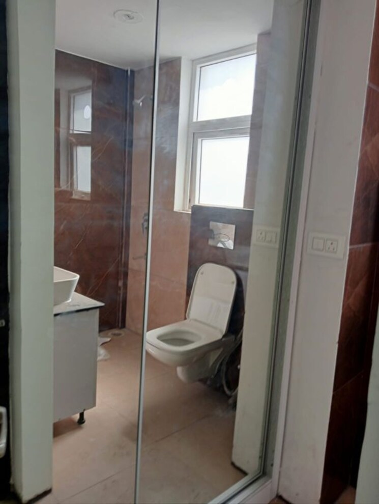 Bathroom, hermitage-centralis 3 Bedroom 2025 Sq.Ft. Apartment In Vip Road Zirakpur 9913084
