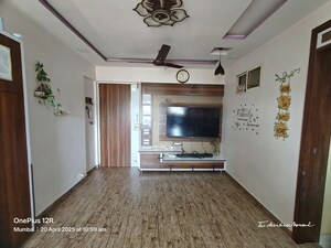 Room in 1 BHK Apartment at Harsh Residency, Mira Road – for Rent