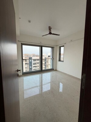 Room in 2 BHK Apartment at VJ Yashwin Nuovo Centro, Wakad – for Rent