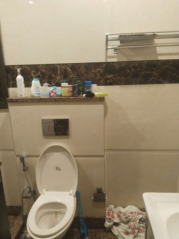 Bathroom in 3.5 BHK Apartment at Bestech Park View Spa Next, Sector 67 – for Rent