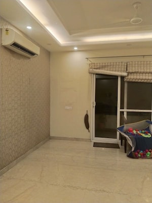 Parking in 3.5 BHK Apartment at Bestech Park View Spa Next, Sector 67 – for Rent