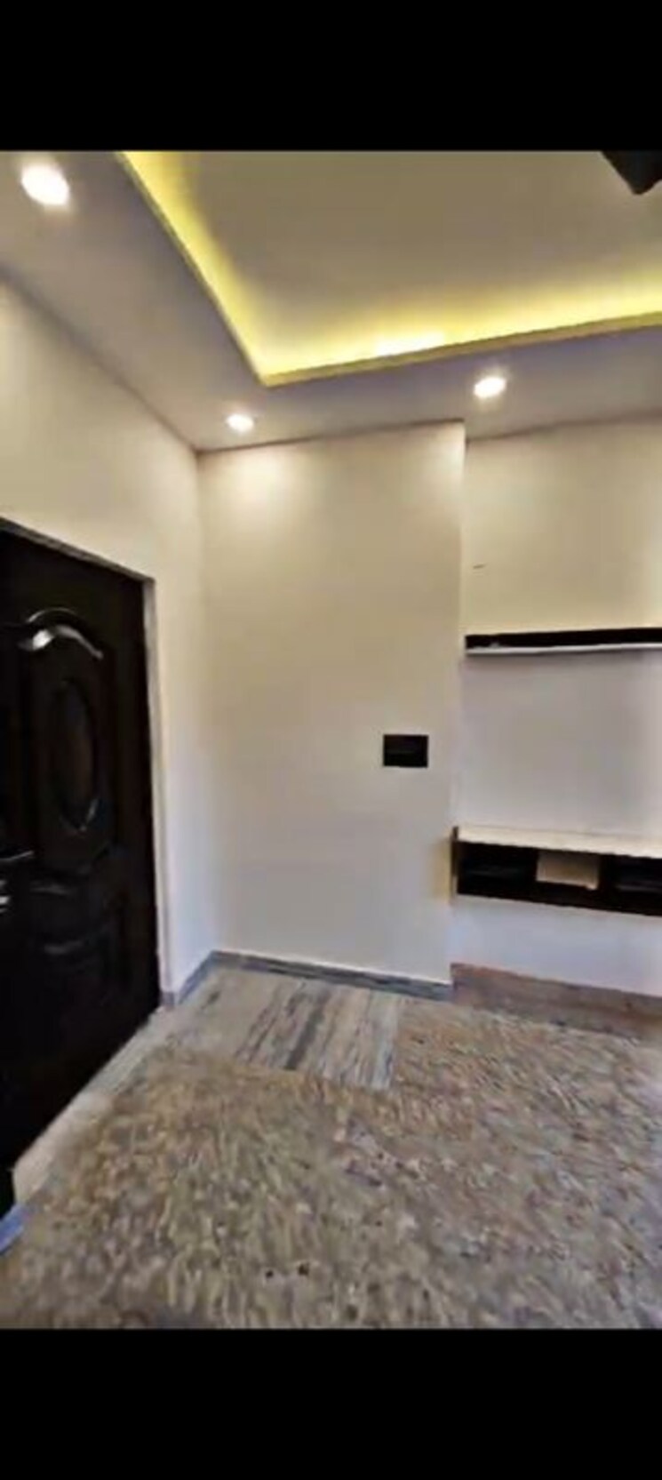 undefined, vaishali sector 5 3 Bedroom 1260 Sq.Ft. Builder Floor In Vaishali Sector 5 Ghaziabad 9913156