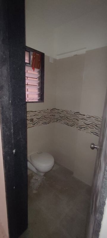 Bathroom in 1 BHK Apartment at Goregaon East – for Sale