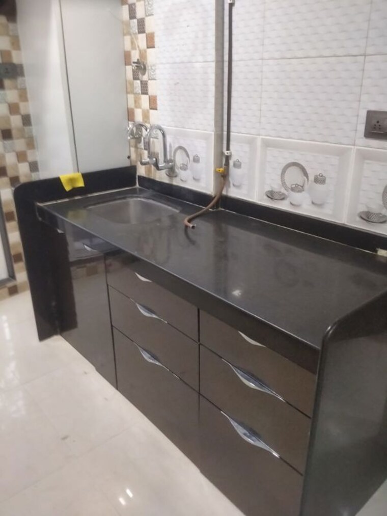 Kitchen, goregaon east 1 Bedroom 410 Sq.Ft. Apartment In Goregaon East Mumbai 9913179