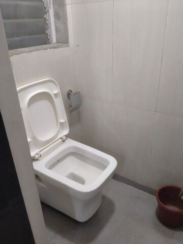 Bathroom in 1 BHK Apartment at Goregaon East – for Rent