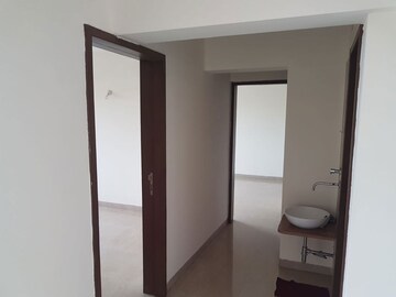 Room in 2 BHK Apartment at SSD Sai Pearl, Pimple Saudagar – for Rent