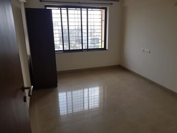 Room in 2 BHK Apartment at SSD Sai Pearl, Pimple Saudagar – for Rent