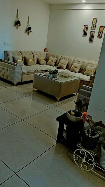 Team Area in 3 BHK Apartment at Harmony Imperial Apartments, Kishanpura – for Rent