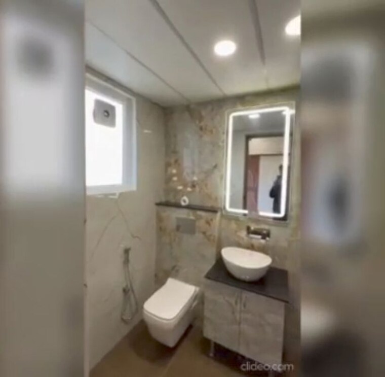 Bathroom, vip road 3 Bedroom 1550 Sq.Ft. Apartment In Vip Road Zirakpur 9913195