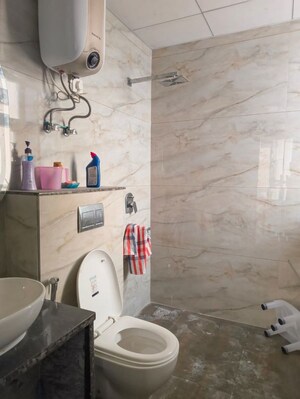 Attached Bathroom in 3 BHK Builder Floor at Uday Arden 45, Sector 45 – for Rent