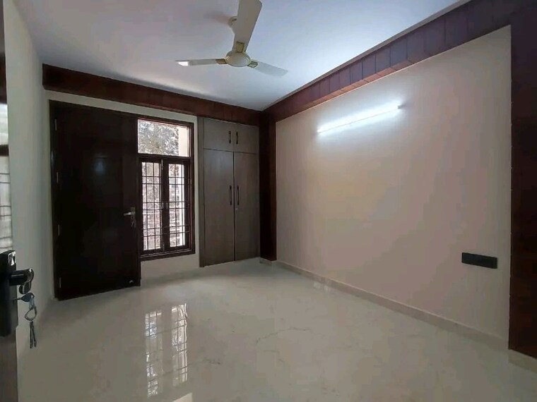 Room, palm-residency-chhatarpur 3 Bedroom 1230 Sq.Ft. Apartment In Chattarpur Delhi 9913228
