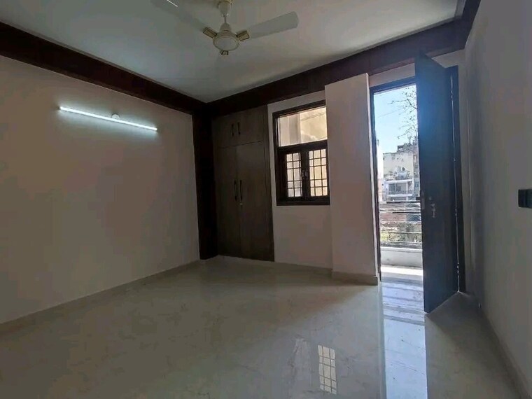 Room, palm-residency-chhatarpur 3 Bedroom 1230 Sq.Ft. Apartment In Chattarpur Delhi 9913228
