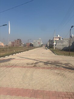 Plot For Sale in Lalru